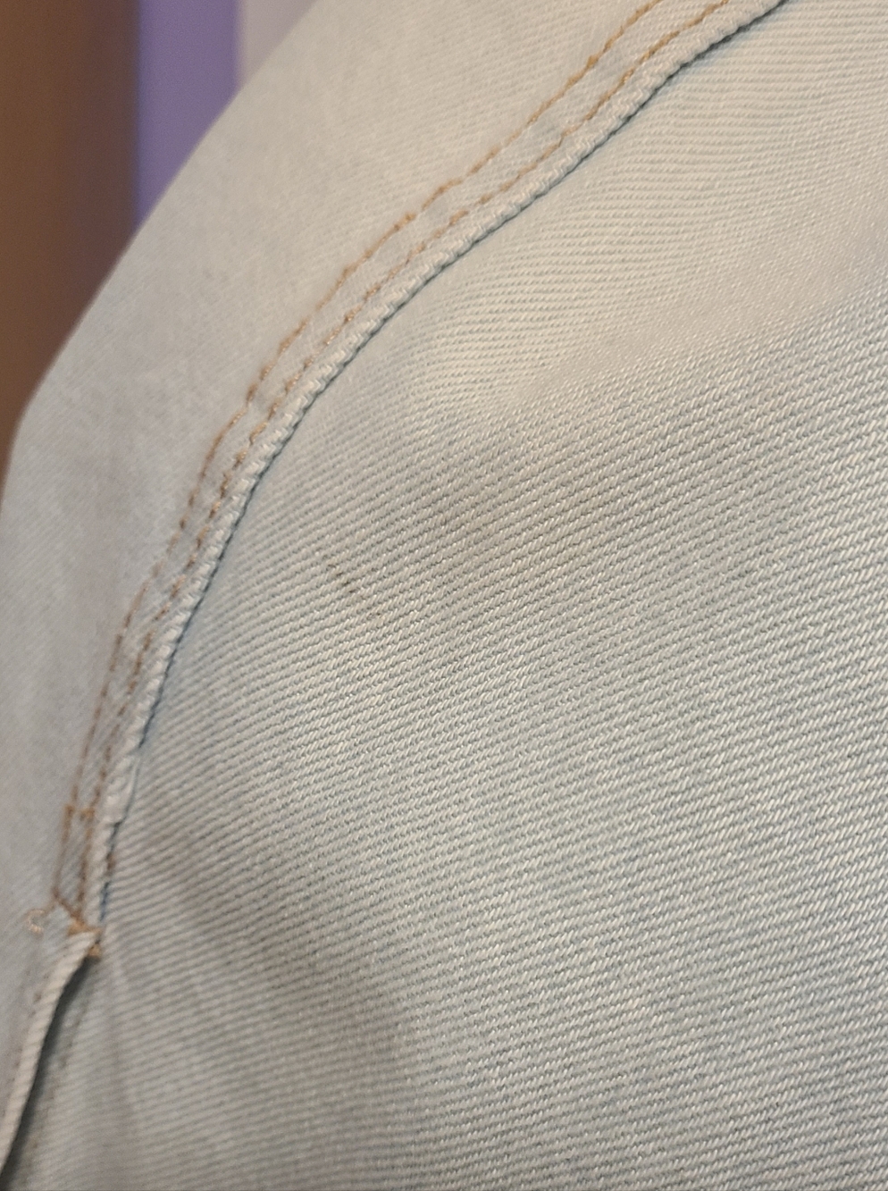 No Boundaries Whitewashed Distressed Denim Jacket - Picture 12 of 13
